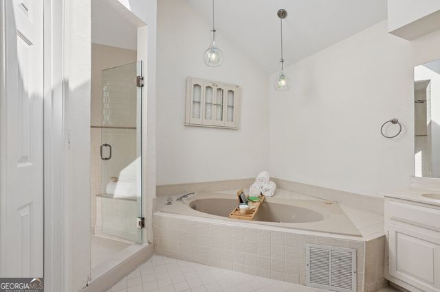 1233 Defoor Court NW, Atlanta, GA 30318