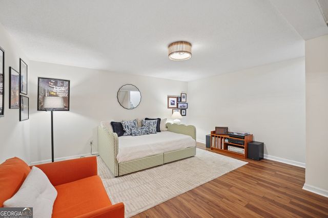 1233 Defoor Court NW, Atlanta, GA 30318
