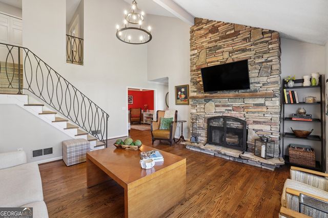 1233 Defoor Court NW, Atlanta, GA 30318