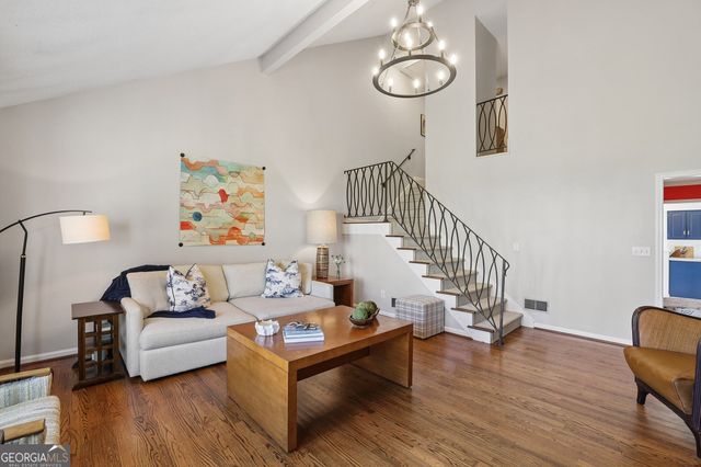 1233 Defoor Court NW, Atlanta, GA 30318
