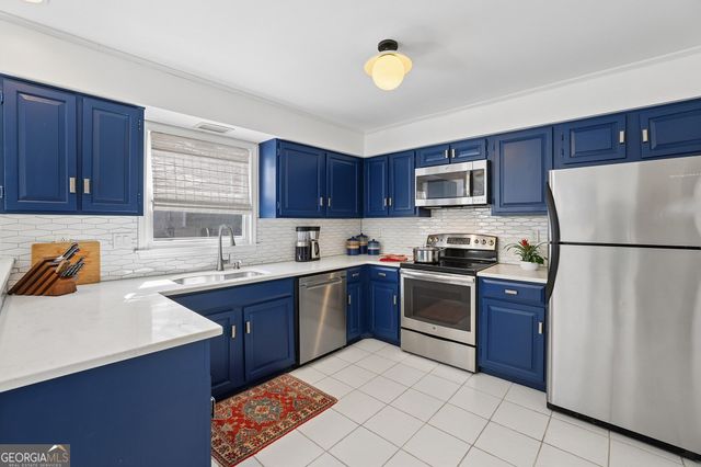1233 Defoor Court NW, Atlanta, GA 30318