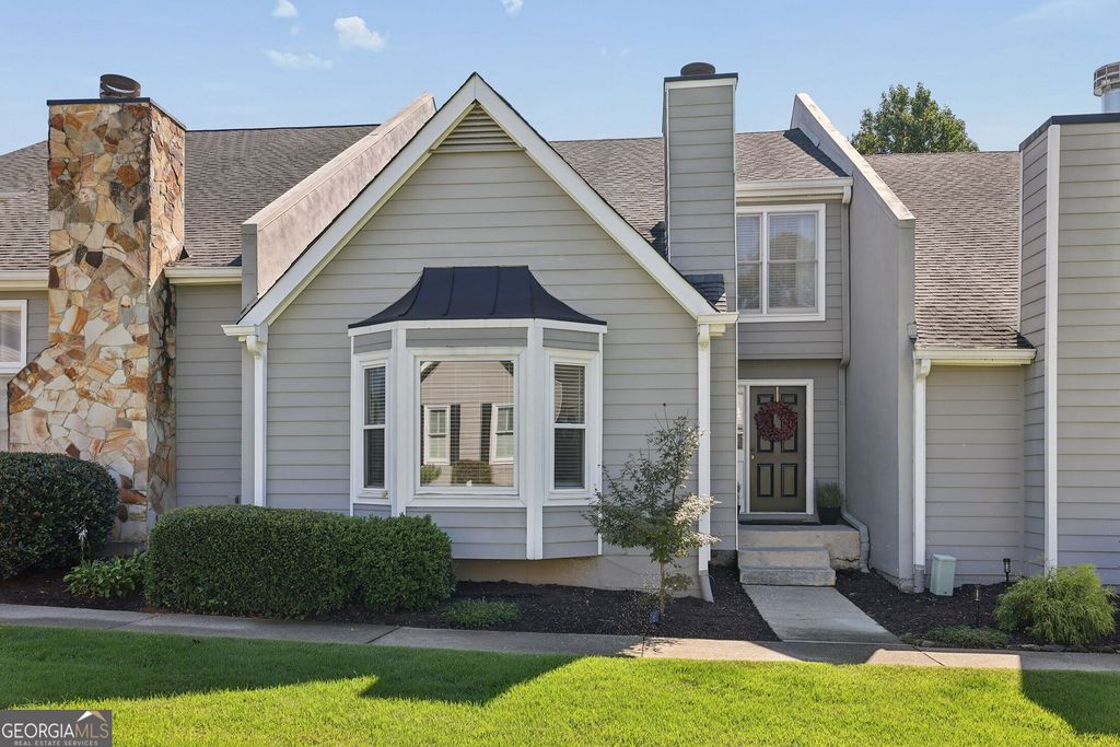 1233 Defoor Court NW, Atlanta, GA 30318
