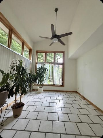 11028 W Daphne STREET, Milwaukee, WI 53224