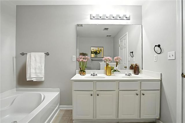 2263 Leicester SE Way, Atlanta, GA 30316