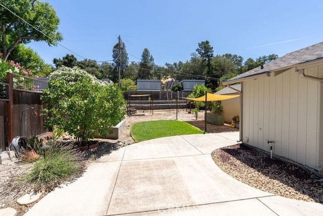 144 12th Street, Paso Robles, CA 93446