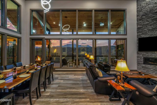 77 Flintlock Lane, Sevierville, TN 37862