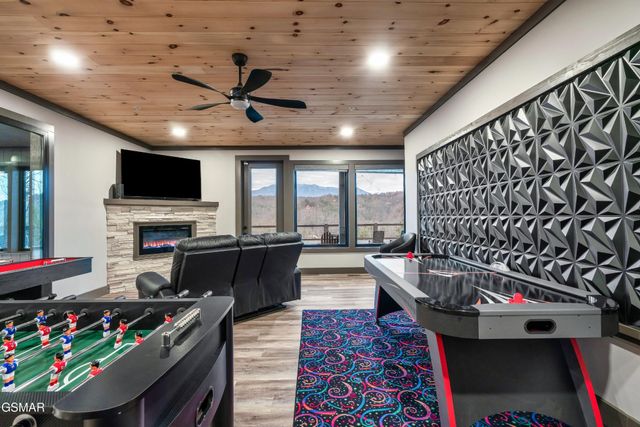 77 Flintlock Lane, Sevierville, TN 37862