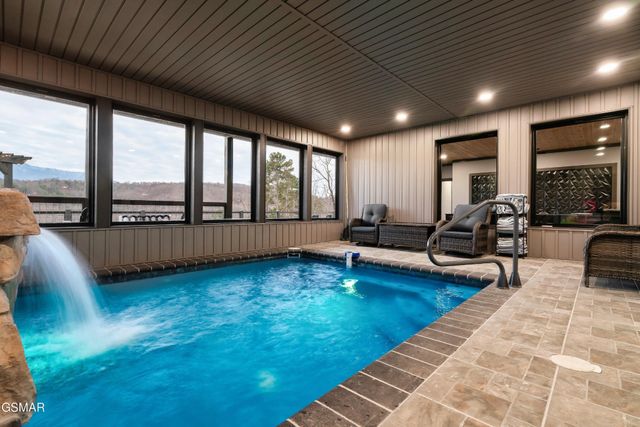 77 Flintlock Lane, Sevierville, TN 37862