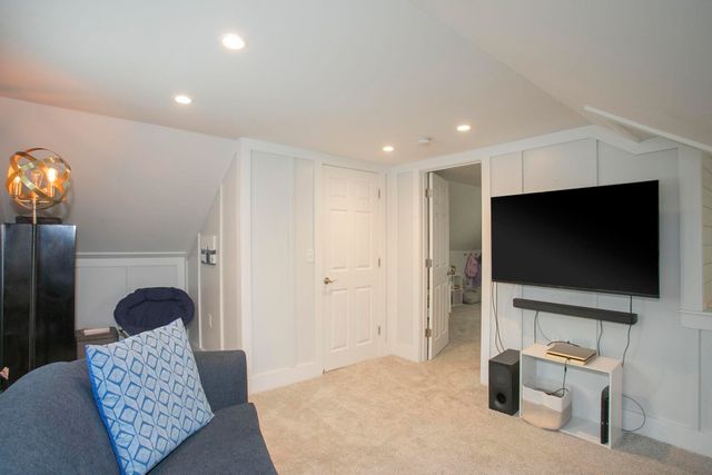 806 Fleming St, Columbia, TN 38401