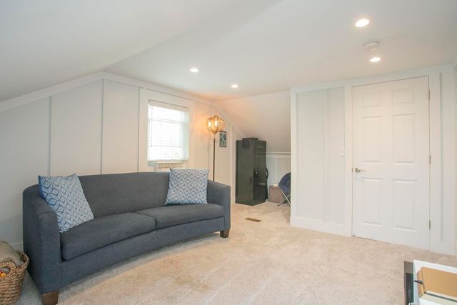 806 Fleming St, Columbia, TN 38401