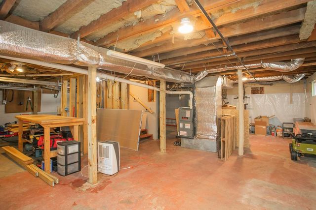 806 Fleming St, Columbia, TN 38401