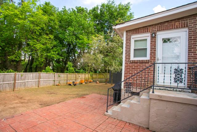 806 Fleming St, Columbia, TN 38401