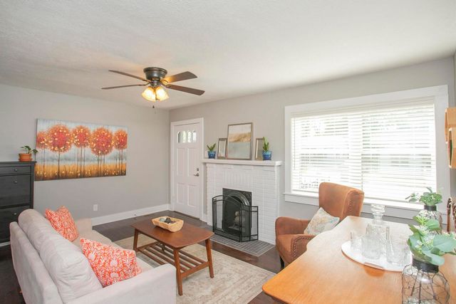 806 Fleming St, Columbia, TN 38401