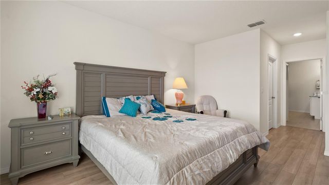 2429 WHITE POPPY DRIVE, Kissimmee, FL 34747