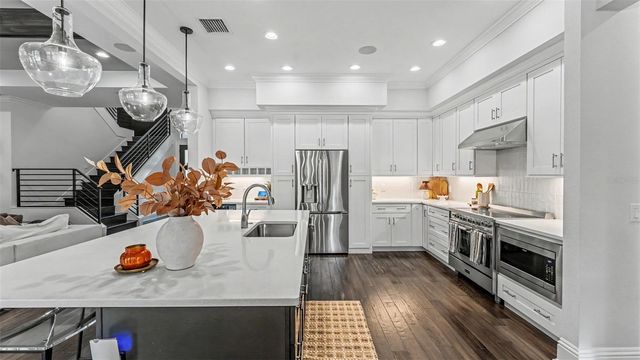 2476 DELPHI CIRCLE, Lakeland, FL 33812