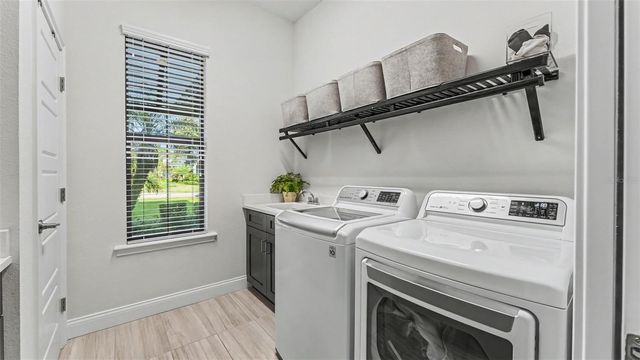 2476 DELPHI CIRCLE, Lakeland, FL 33812
