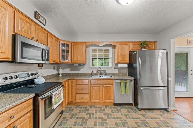 9 Bonnie Lane, Southgate, KY 41071