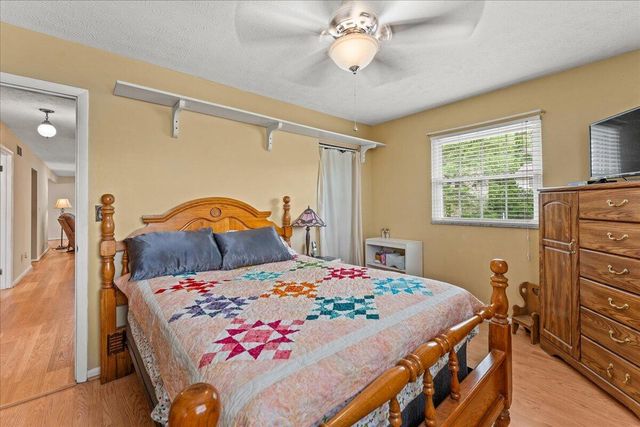 9 Bonnie Lane, Southgate, KY 41071
