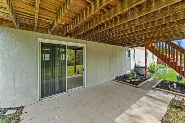 9 Bonnie Lane, Southgate, KY 41071