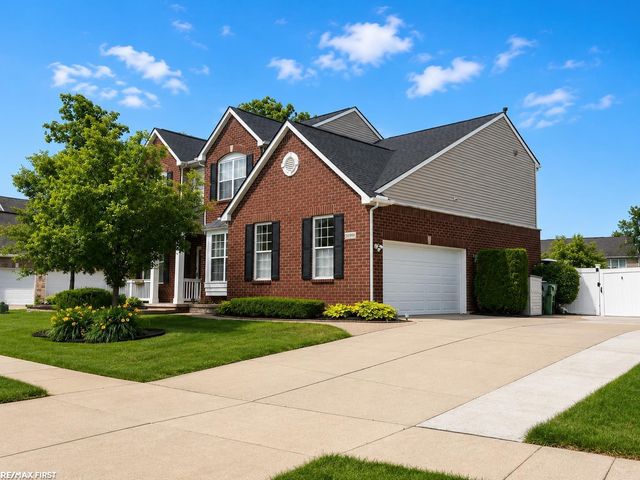 55590 Irvin Drive, Shelby Twp, MI 48316