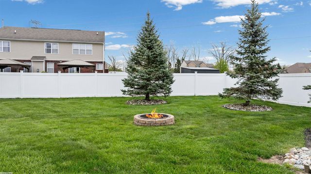 55590 Irvin Drive, Shelby Twp, MI 48316