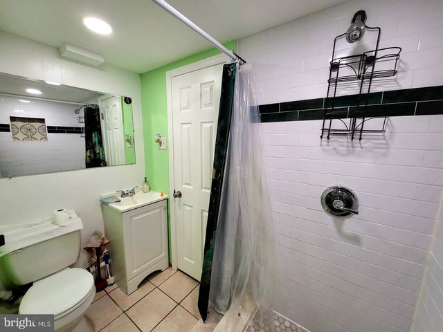 1874 PRATT ST, Philadelphia, PA 19124