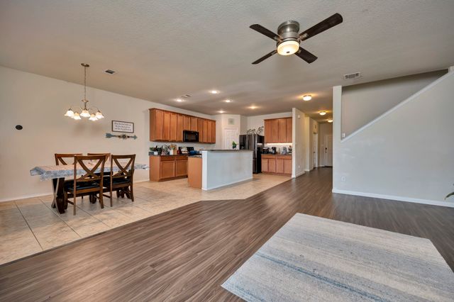 8105 Kurgan Trail, Fort Worth, TX 76131