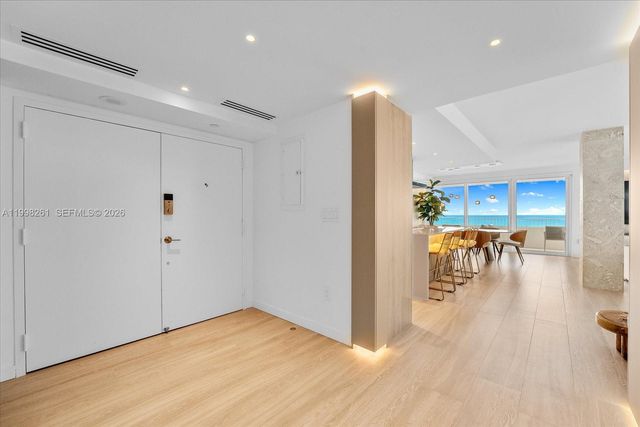 199 Ocean Lane Dr 1001, Key Biscayne, FL 33149