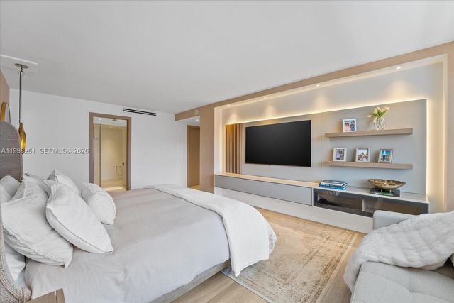 199 Ocean Lane Dr 1001, Key Biscayne, FL 33149