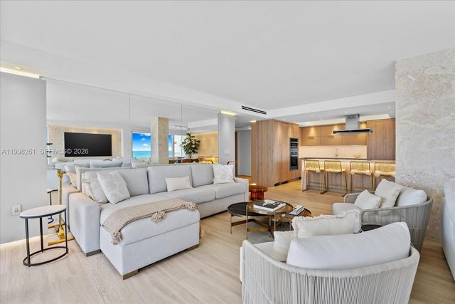 199 Ocean Lane Dr 1001, Key Biscayne, FL 33149