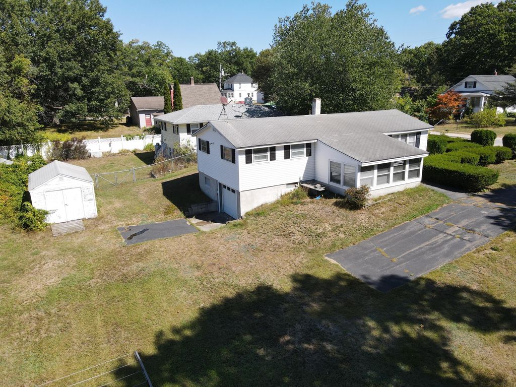 12 Boothby Avenue, Sanford, ME 04073 — photo 4