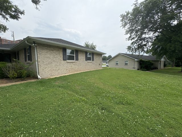 382 Monaco Dr, Hermitage, TN 37076