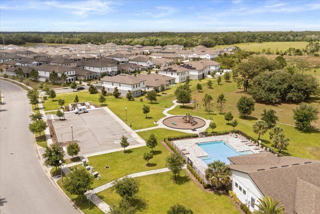 671 SPLIT HOOF DRIVE, St Cloud, FL 34771