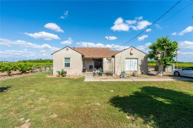 2854 N Monroe, Fresno, CA 93723
