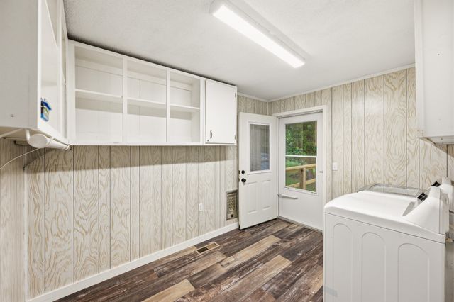 9198 Highway 114, W, Scotts Hill, TN 38374
