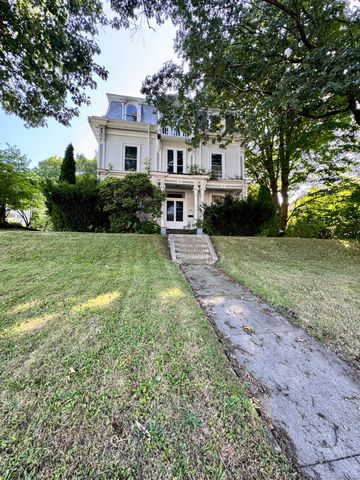45 McKinley Avenue, Norwich, CT 06360