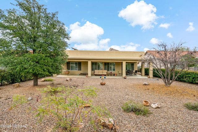 941 N Desert Deer Pass, Green Valley, AZ 85614