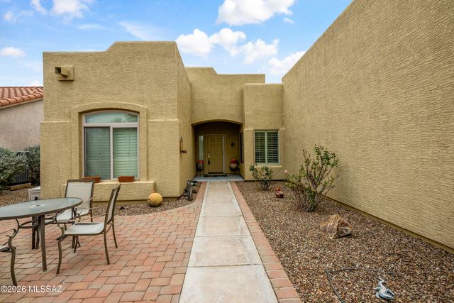 941 N Desert Deer Pass, Green Valley, AZ 85614