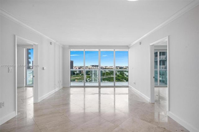 1800 N Bayshore Dr 2410, Miami, FL 33132