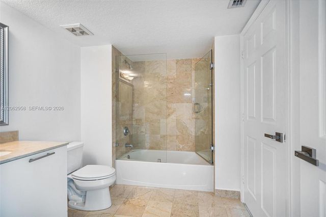 1800 N Bayshore Dr 2410, Miami, FL 33132