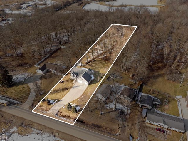 3202 Fruit Road, Clay, MI 48001