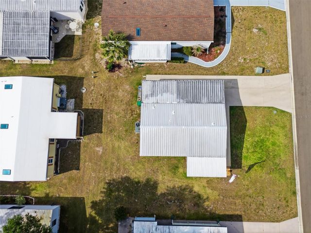 111 WINTERBERRY AVENUE, Wildwood, FL 34785