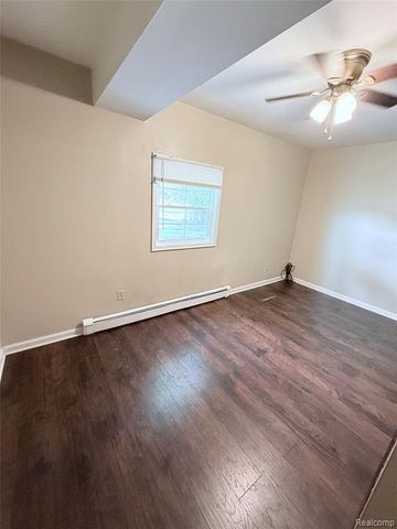 415 Coutant Street D, Flushing, MI 48433