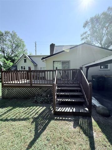 415 Coutant Street D, Flushing, MI 48433