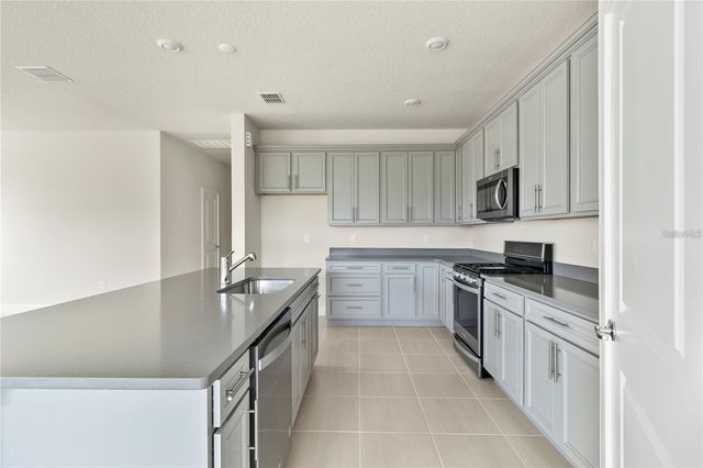 15936 WINDING BLUFF DRIVE, Montverde, FL 34756