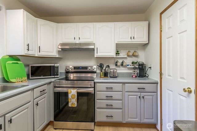 231 Paradise Drive, Ashford, WA 98304
