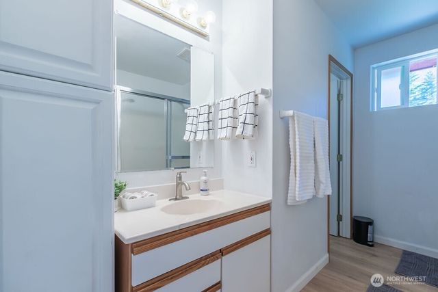 231 Paradise Drive, Ashford, WA 98304