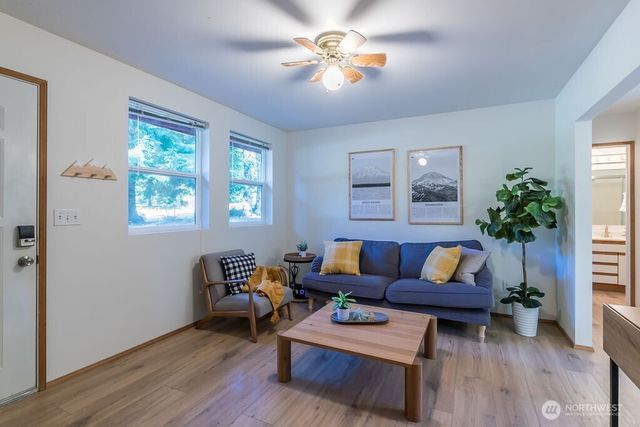 231 Paradise Drive, Ashford, WA 98304
