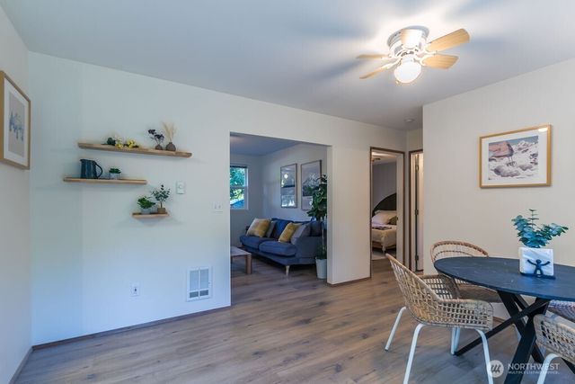 231 Paradise Drive, Ashford, WA 98304