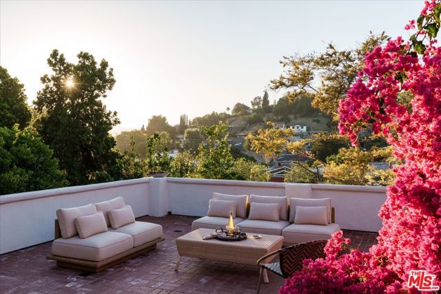 3135 Isabel Drive, Los Angeles, CA 90065